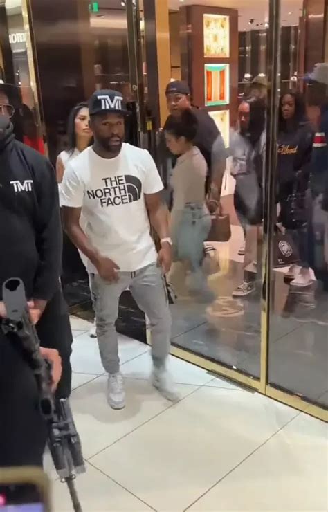 floyd mayweather gucci south africa|Floyd Mayweather Drops $7 Million Bag at Gucci Store in South .